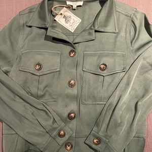 Long sleeve cargo shacket by Easel boutique brand womens small tts nwt brand new